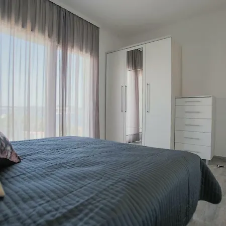 Apartamento Brugi *