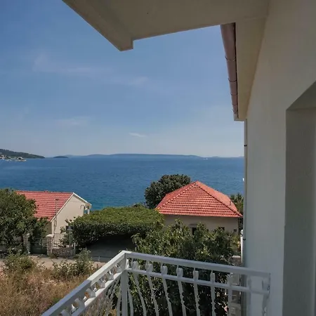 Brugi Apartamento